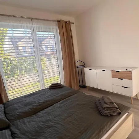 Klimatizovany Apartmanovy Dom S Virivkou, 9b * Janosikova