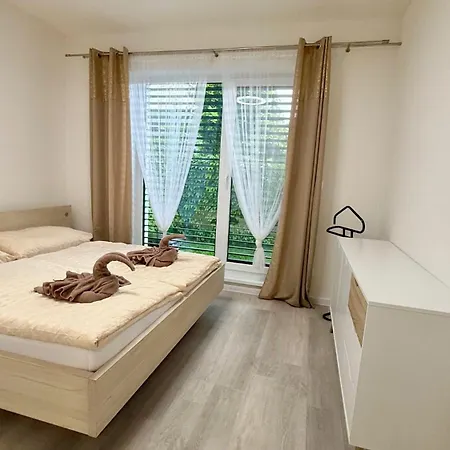 Klimatizovany Apartmanovy Dom S Virivkou, 9b