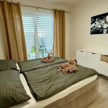 Klimatizovany Apartmanovy Dom S Virivkou, 9b Holiday home *