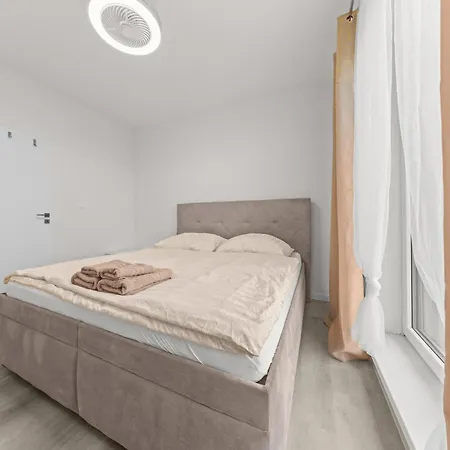 Klimatizovaný Apartmánový Dom S Vírivkou, 9b *