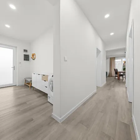 Klimatizovany Apartmanovy Dom S Virivkou, 9b