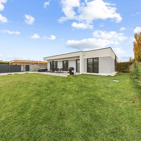 Klimatizovaný Apartmánový Dom S Vírivkou, 9b Janosikova