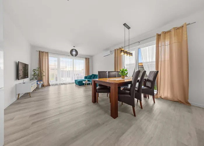 Klimatizovaný Apartmánový Dom S Vírivkou, 9b * Janosikova