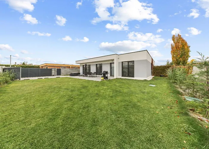 Klimatizovany Apartmanovy Dom S Virivkou, 9b Janosikova